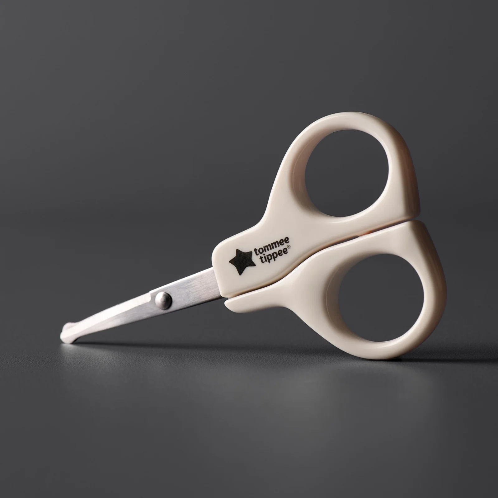 Scissors Tommee Tippee